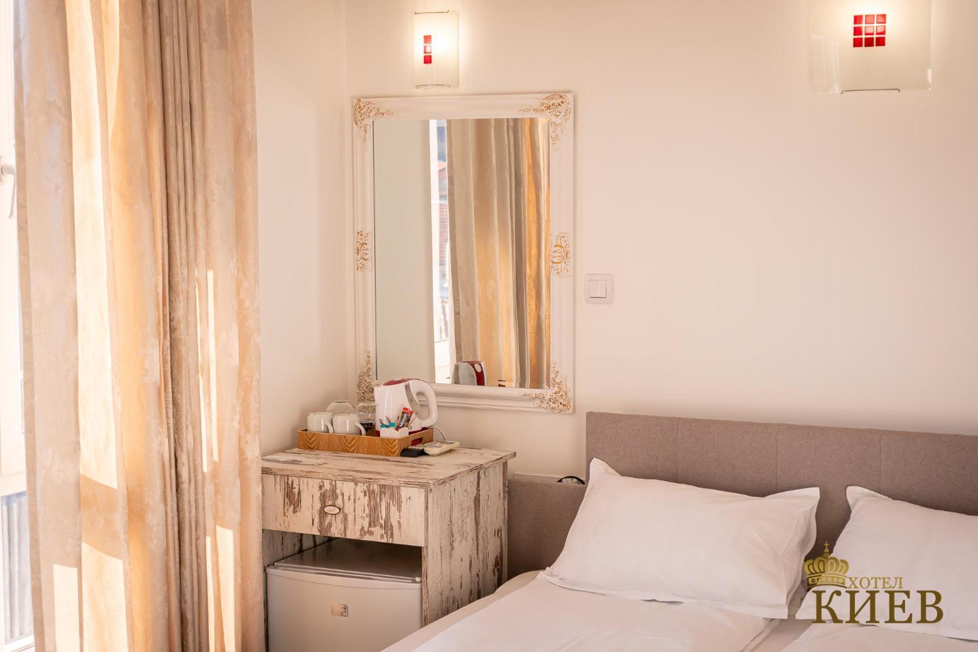 Hotel Kiev Veliko Tarnovo Exterior photo