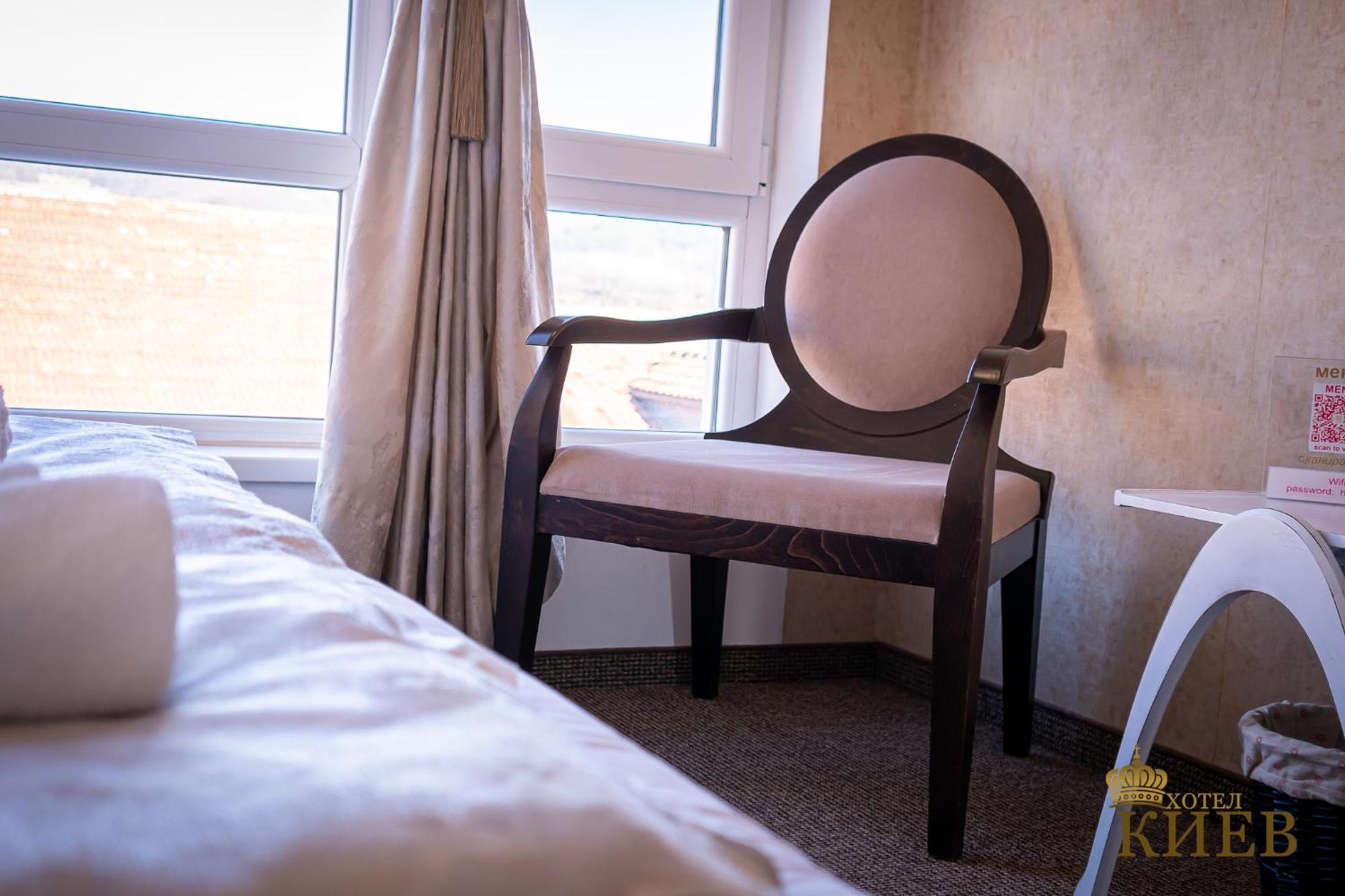 Hotel Kiev Veliko Tarnovo Exterior photo